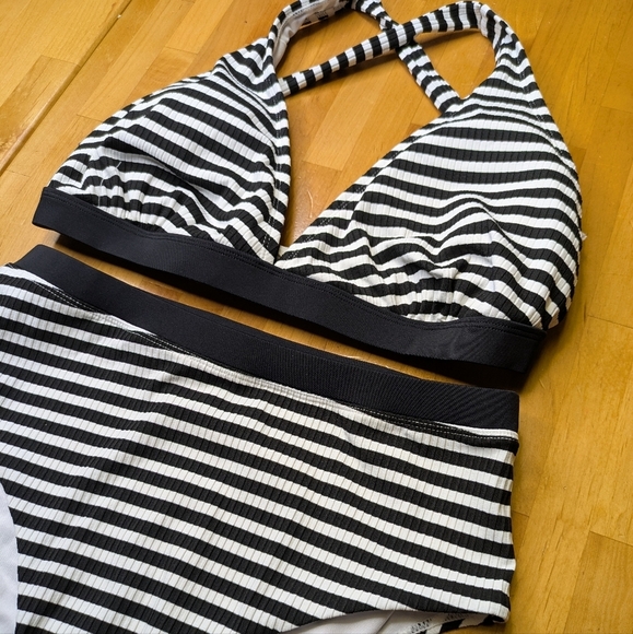 Striped Ribbed Bikini Highrise Bottoms & Crossback Halter Top Size S NWOT - Picture 5 of 7